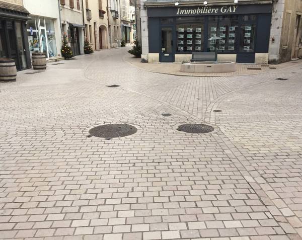 Comblanchien cobblestones Products - 1