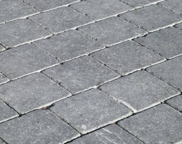 Pavés en Pierre Bleue Belge Antique Pavés en Pierre Bleue Belge Antique