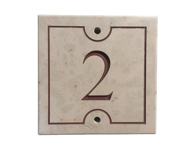 Numéro de rue Lie de vin- Pierre : Comblanchien