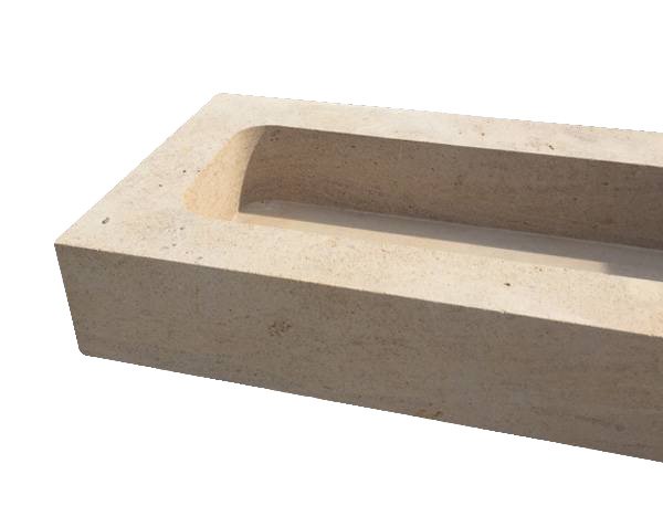 Funeral in Burgundy limestone Funeral in Burgundy limestone