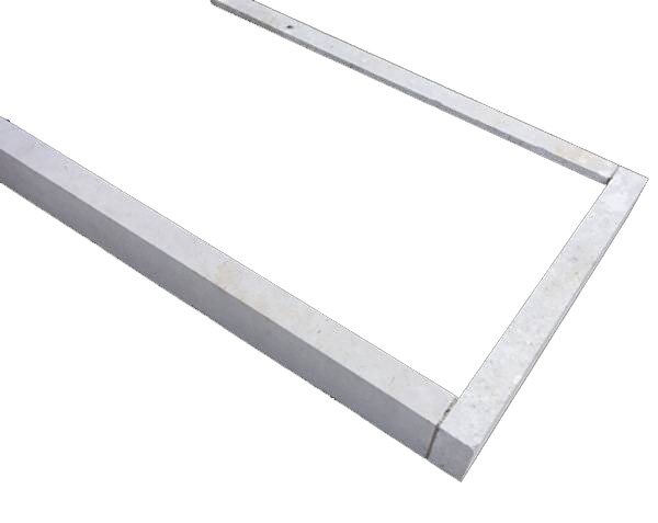 Soubassement funéraire en pierre naturelle - Comblanchien Légèrement Moucheté Adouci Soubassement funéraire en pierre naturelle - Comblanchien Légèrement Moucheté Adouci