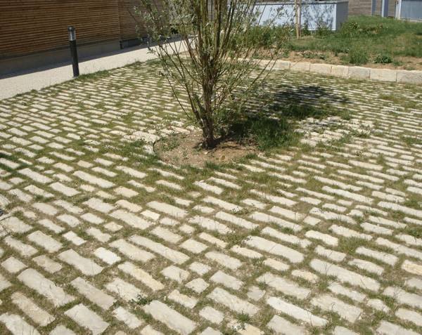 Cobblestone Paving - Jointless Stone - Provence