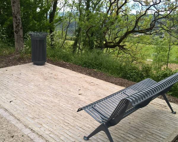 Natural stone paving Natural stone paving