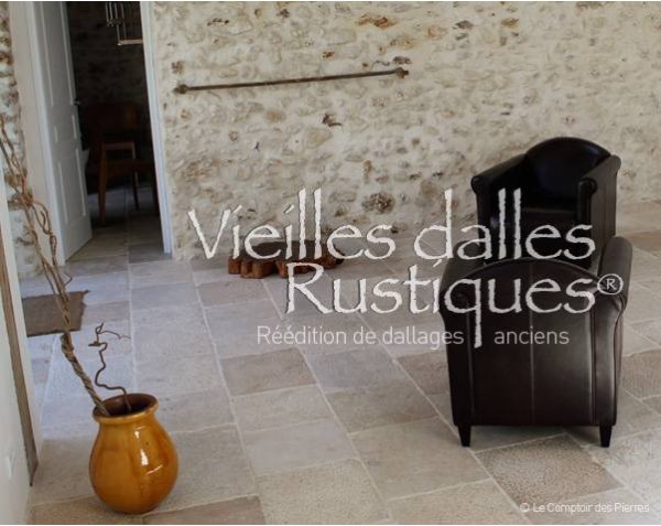 Dallage Vieilles Dalles de Bourgogne Rustiques - Carrelage pierre naturelle beige