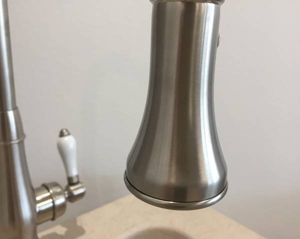 Faucet with pull-out spray