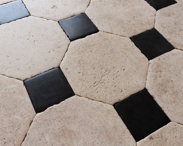 Cabochons Flooring - Natural limestones from Burgundy