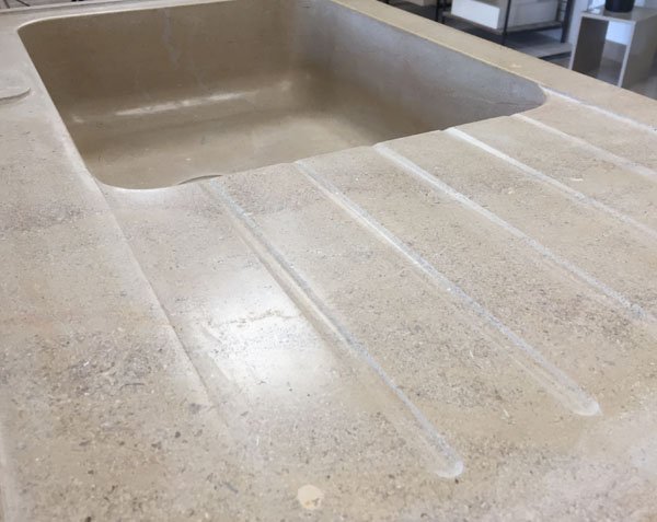 Dimensions évier cuisine - Sur-mesure - Pierre de Bourgogne Corton Adouci Dimensions évier cuisine - Sur-mesure - Pierre de Bourgogne Corton Adouci