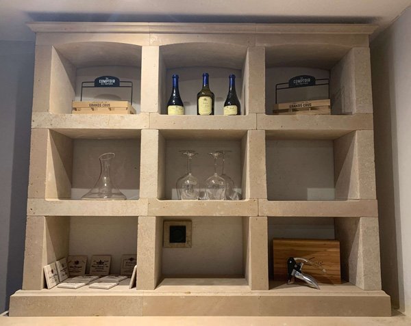 Bottle holder in limestone - Lanvignes Golden-Yellow Aged Bottle holder in limestone - Lanvignes Golden-Yellow Aged