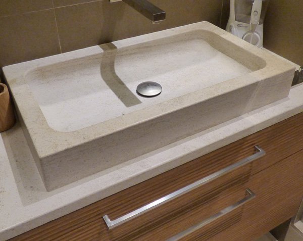 Vanity top - Natural Limestone - Charmot Light Honed finish Vanity top - Natural Limestone - Charmot Light Honed finish