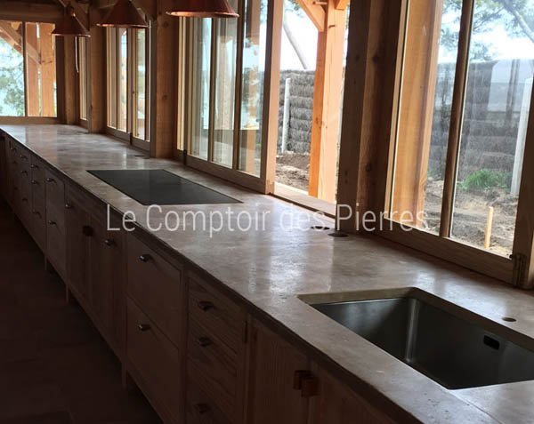 Kitchen worktop with cutout for sink - Limestone Lanvignes Antiquaire