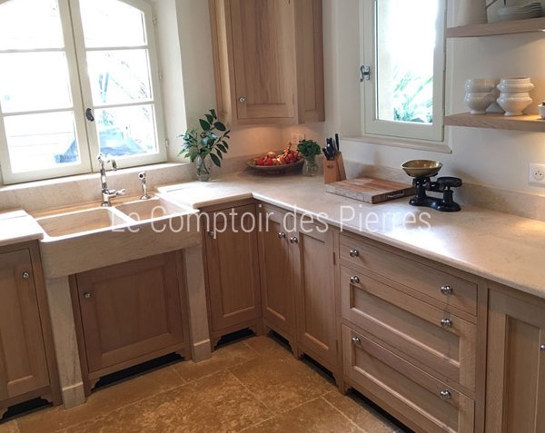 Natural limestone Kitchen worktop - Charmot Light Honed Natural limestone Kitchen worktop - Charmot Light Honed