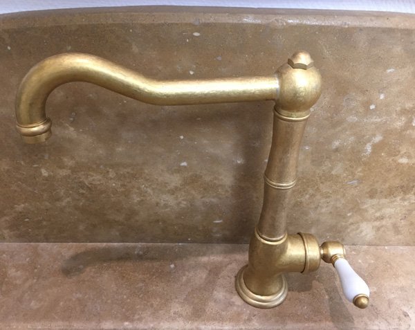 Kitchen faucet - Aged brass