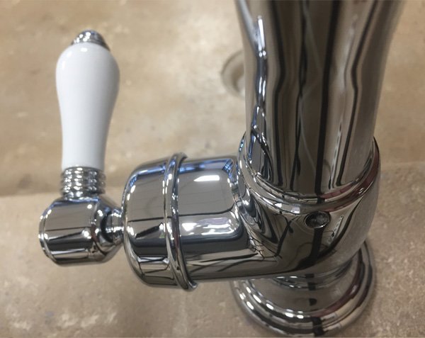 Mitigeur de cuisine Chrome