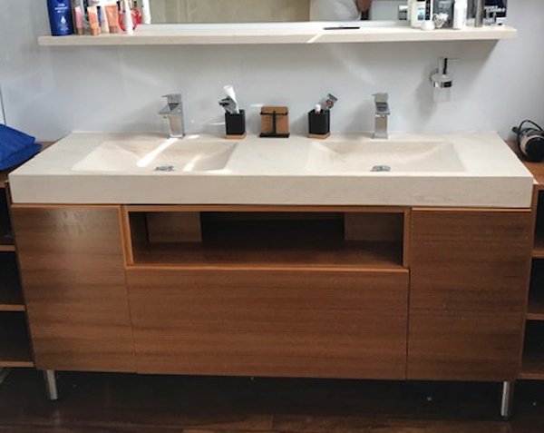 Goult Double bowls washbasin in limestone - Charmot Light Honed