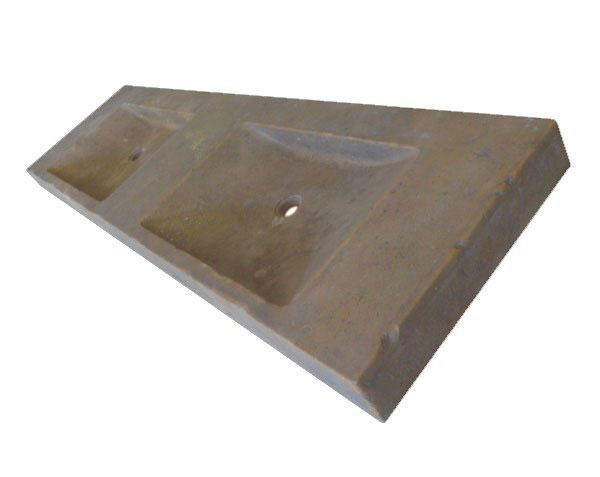 Basin in stone to be placed - Lanvignes Antiquaire