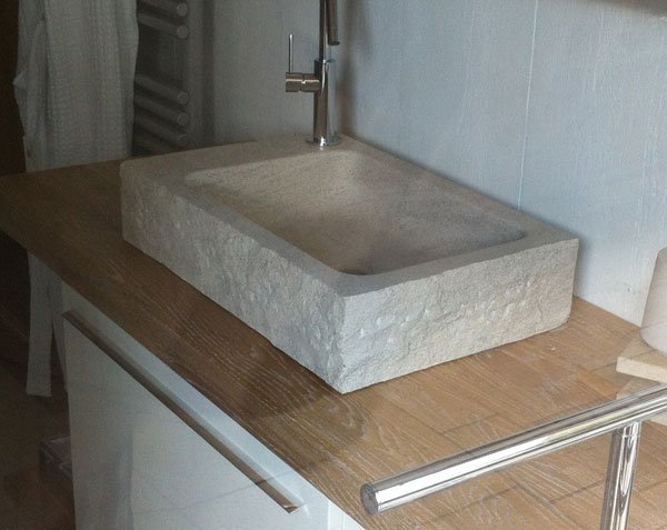 Lavabo en pierre de Bourgogne - Charmot Clair Adouci Lavabo en pierre de Bourgogne - Charmot Clair Adouci