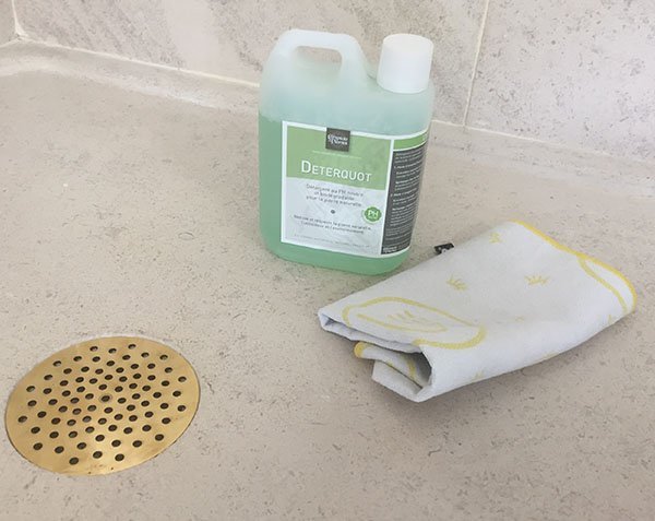 Maintenance for travertine, Burgundy natural stone... Maintenance for travertine, Burgundy natural stone...