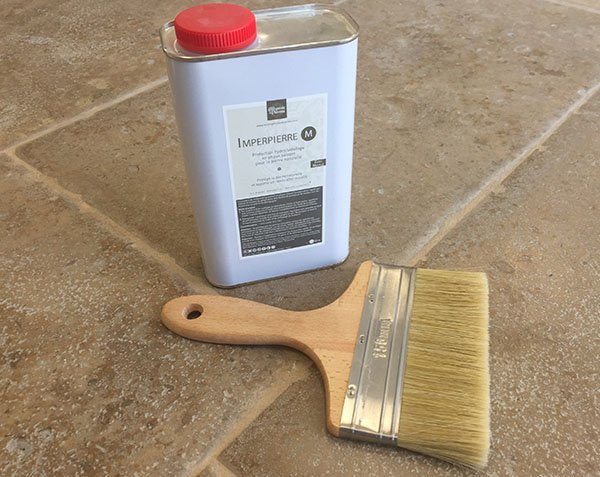 Water repellent with a wet look finish