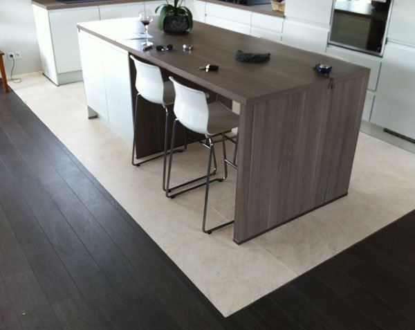 Burgundy Limestone Paving Charmot Light - Honed Finish - Random Lengths x 50 cm Width