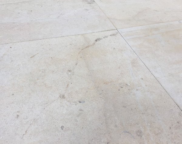 Chassagne quarry - Square format - Honed finish