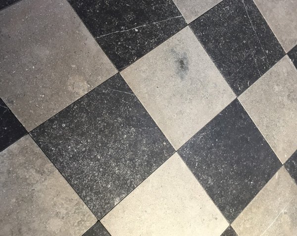 Carrelage à damier - Bleu de Lignières et Pierre Bleue Belge