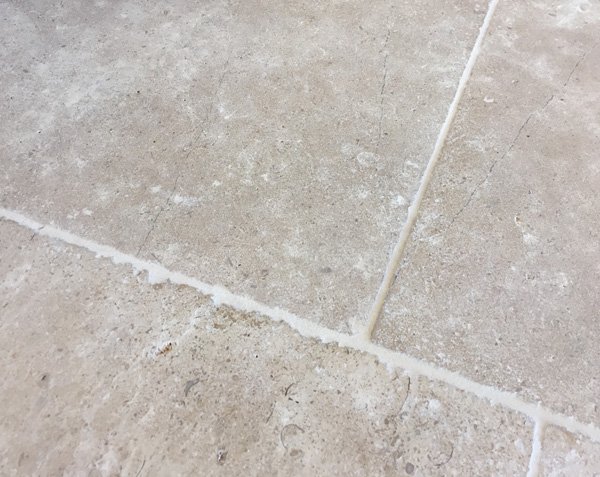 Lanvignes Golden-Yellow limestone - Antique finish