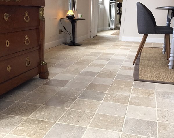 Pavés en pierre de Bourgogne - 20 x 20 cm - Carrelage petit format pierre naturelle Pavés en pierre de Bourgogne - 20 x 20 cm - Carrelage petit format pierre naturelle