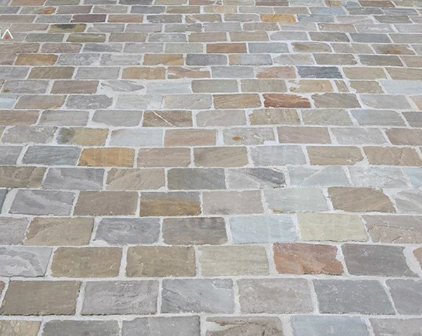 Multicolored sandstone cobblestones