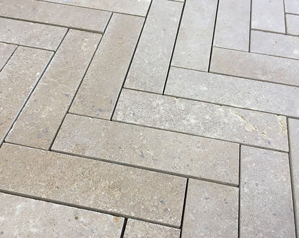 Chevron - Lanvignes Golden-Yellow Brushed Limestone