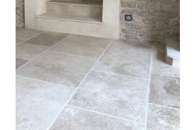Pierre de Bourgogne - Semond Nuancé - Bandes de 40/50/60 cm Finition Monastère - Dalles et dallages Pierre de Bourgogne - Semond Nuancé - Bandes de 40/50/60 cm Finition Monastère - Dalles et dallages