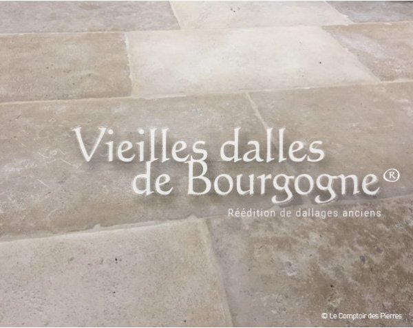 Old Stone Slabs - Assembly of 3 Burgundy Limestones Old Stone Slabs - Assembly of 3 Burgundy Limestones