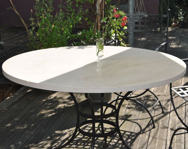 Table top in Burgundy limestone