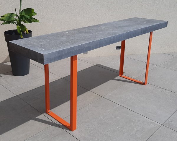 Countertop in Aged Blue Stone (origin: Belgium) - Bluestone