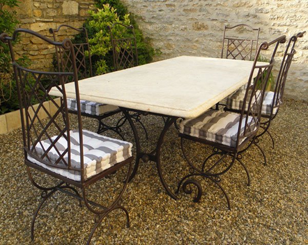 Natural limestone from Burgduny - Table top