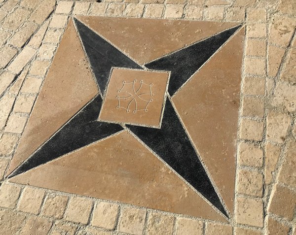 Rosace en pierre Rosace en pierre