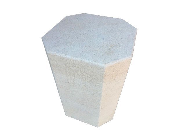 Display support in stone.