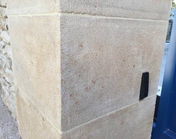 Stone-colored pillar