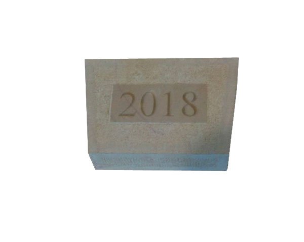 Stone keystone with engraving Stone keystone with engraving