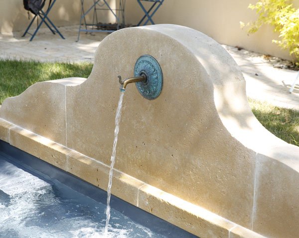 Fountain in Lanvignes Golden Yellow Stone with Weathered Finish, Eyebrow Dormer Fronton Fountain in Lanvignes Golden Yellow Stone with Weathered Finish, Eyebrow Dormer Fronton