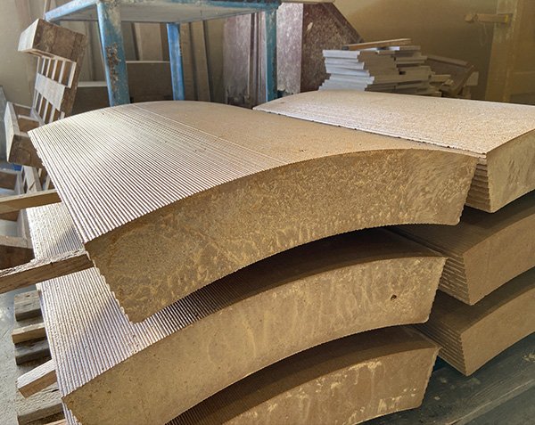 Pierre arrondie pour puits - Lanvignes Doré-Jaune Vieilli