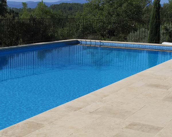Pool coping stones - Burgundy limestone Pool coping stones - Burgundy limestone