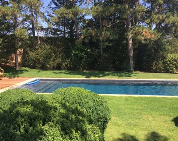 Abords de piscine en pierre naturelle - Lanvignes Doré Jaune Rustique - Epaisseur 3 cm