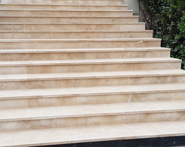 Stone staircase renovation - Interior