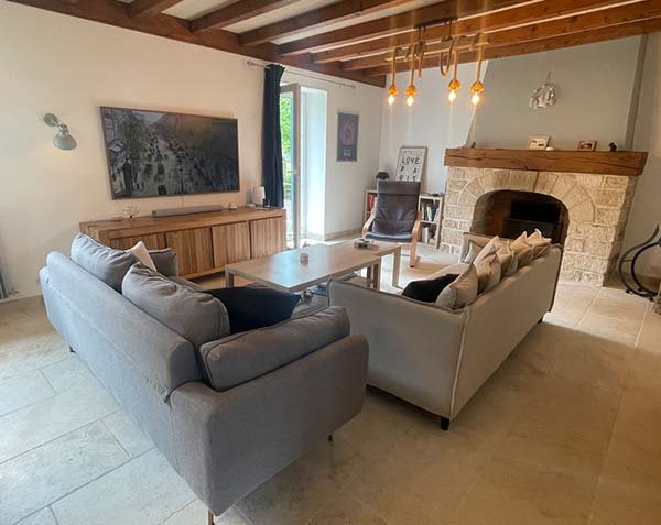 Flooring Width of 40 cm x Random lengths - Semond Blended Antique finish Flooring Width of 40 cm x Random lengths - Semond Blended Antique finish