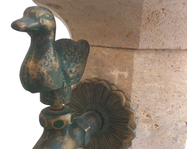 Robinet de fontaine extérieur