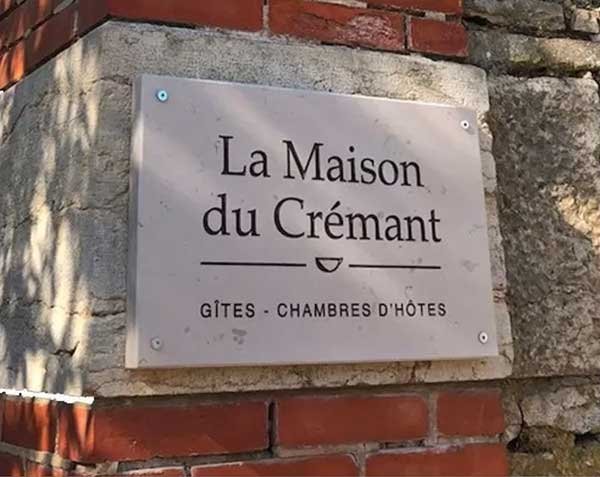 Plaque gravée en Comblanchien Plaque gravée en Comblanchien