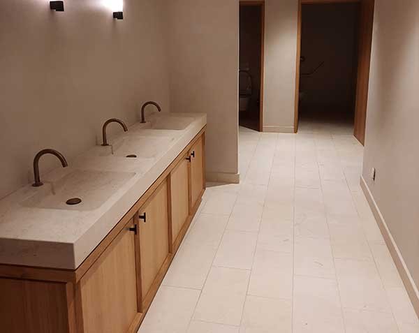 Triple stone basin - Multiple basin with 3 bowls - Charmot Light Honed