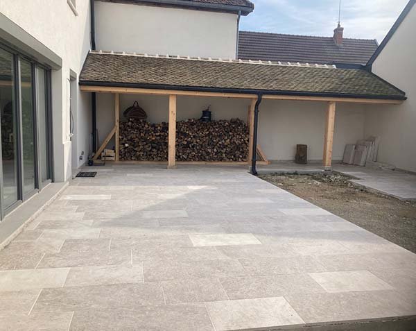 Burgundy Limestone Ampilly Terrace Paving – Antique Finish - Available in random lengths x 40/50 cm width Burgundy Limestone Ampilly Terrace Paving – Antique Finish - Available in random lengths x 40/50 cm width