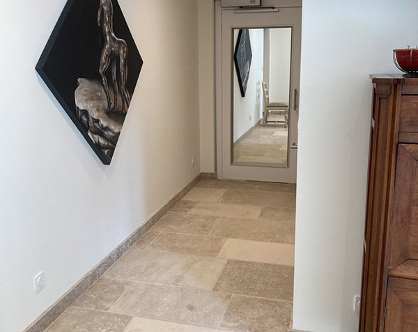 Burgundy Limestone Ampilly Paving – Antique Finish - Available in random lengths x 40/50 cm width Burgundy Limestone Ampilly Paving – Antique Finish - Available in random lengths x 40/50 cm width