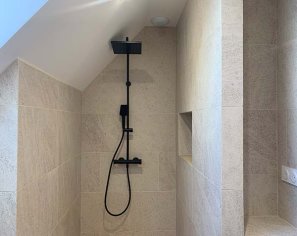 Revêtement mural et de sol en pierre de Charmot Adouci - Bandes de 50 cm x Longueurs Libres Revêtement mural et de sol en pierre de Charmot Adouci - Bandes de 50 cm x Longueurs Libres